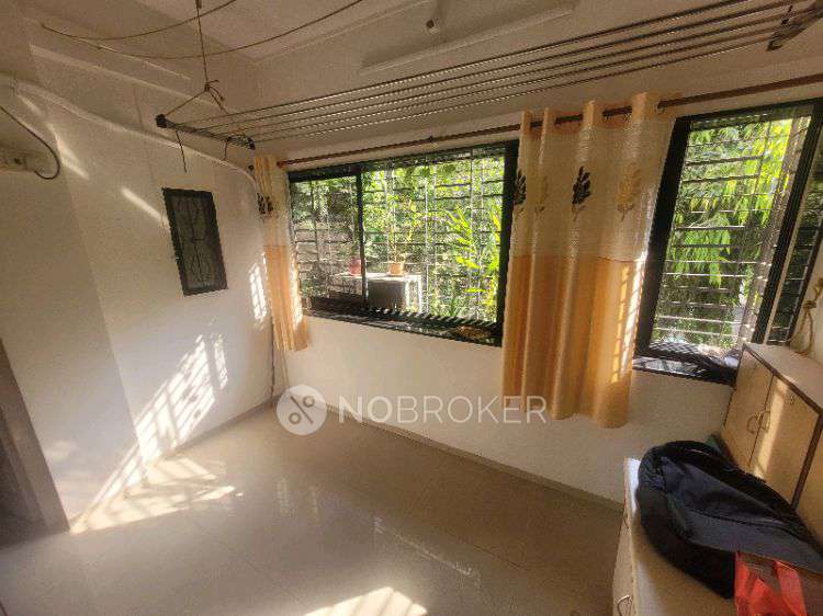 1 BHK Flat In Uttung Chs, Goregaon East For Sale  In Goregaon East