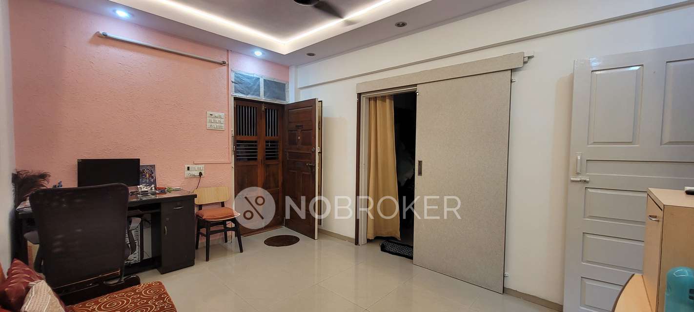 1 BHK Flat In Uttung Chs, Goregaon East For Sale  In Goregaon East