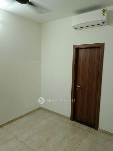 2 BHK Flat In Shapoorji Pallonji Bkc 28, Bandra East For Sale  In Bandra East