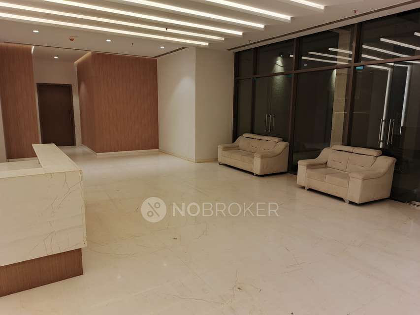 2 BHK Flat In Shapoorji Pallonji Bkc 28, Bandra East For Sale  In Bandra East