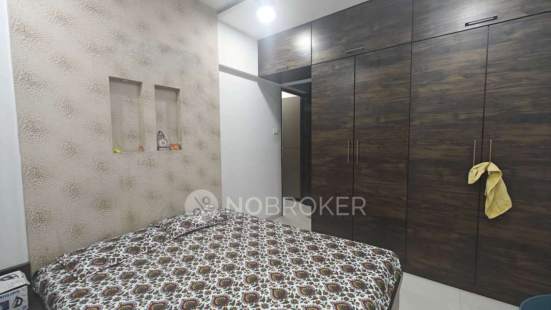 2 BHK Flat In Ganesh Krupa For Sale  In Borivali West