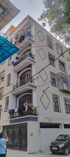 3 BHK Flat For Sale  In Dwarka