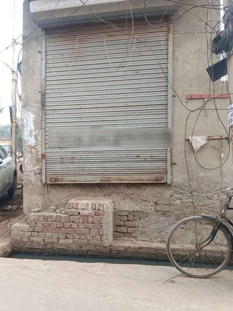 Shop in  Sector 50, Faridabad for sale 