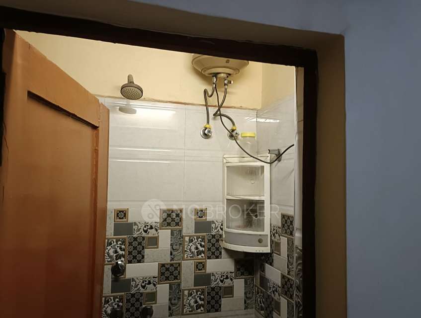 1 RK House For Sale  In Kondli