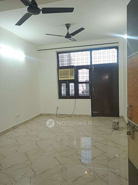 2 BHK Flat for Rent  In Sector 46