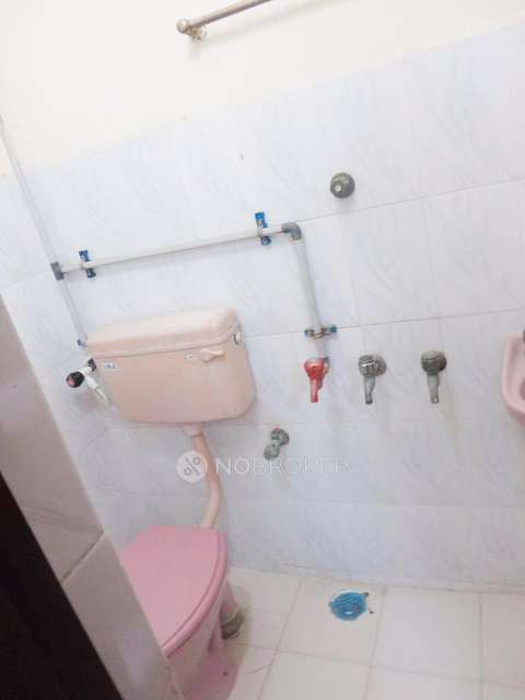 2 BHK Flat In Thamarai Flat For Sale  In Madipakkam