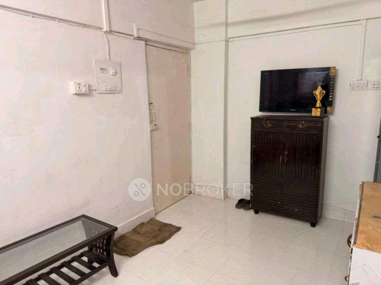 Single Room for Male In 2 BHK  In Standalone Budling  In Andheri West