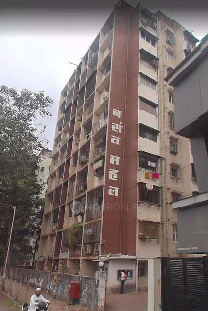 Single Room for Male In 2 BHK  In Basant Mahal In  Antop Hill