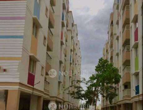 2 BHK Flat In Amarprakash Temple Waves for Rent  In Kundrathur