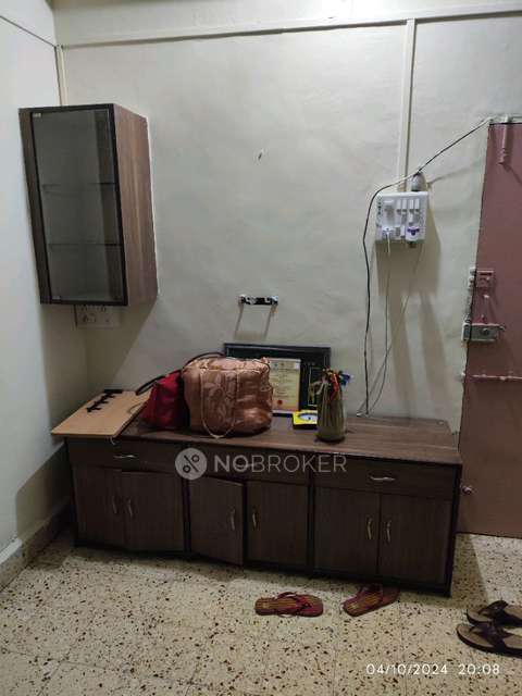 2 BHK Flat In Pancharatna Apartments for Rent In Fatima Nagar