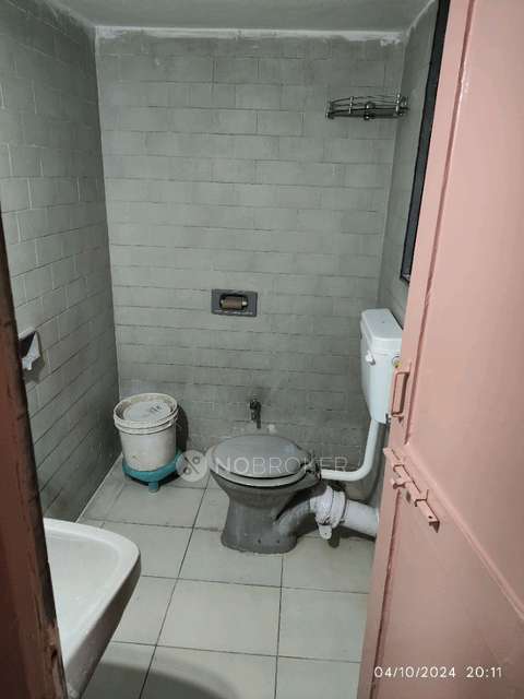 2 BHK Flat In Pancharatna Apartments for Rent In Fatima Nagar