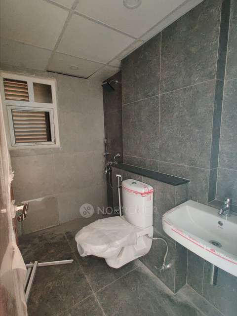 2 BHK Flat In Rwd Grandcorridor For Sale  In Vanagaram