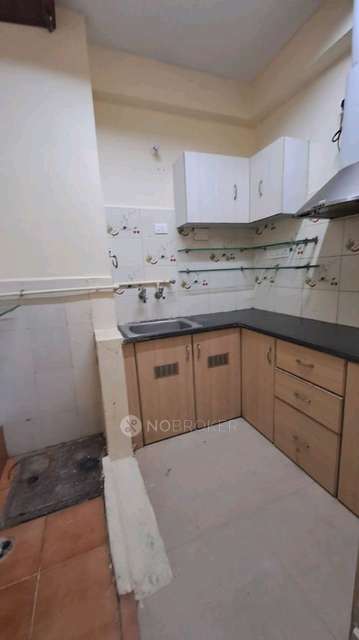 2 BHK Flat In Yellow Flats For Sale  In Nungambakkam