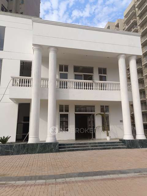 2 BHK Flat In Golf Drive 63 For Sale  In Kadarpur Rd,
