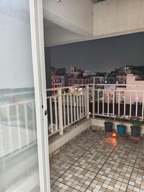 2 BHK Flat In Majestique Manhattan Phase Ii for Rent  In Wagholi