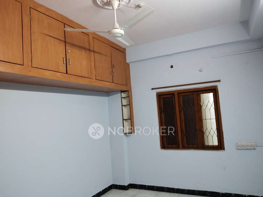 2 BHK Flat In Sai Krupa Complex For Sale  In Kachiguda