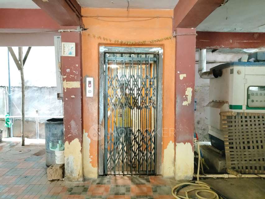 2 BHK Flat In Sai Krupa Complex For Sale  In Kachiguda