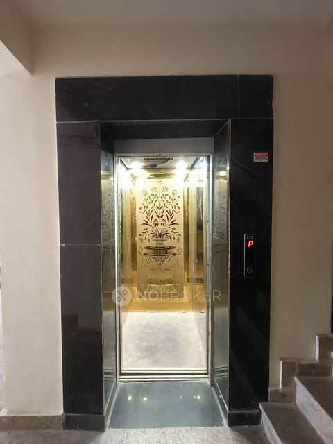 2 BHK Flat In Krishna Apartment  For Sale  In Sector 25 Dwarka, Bharthal