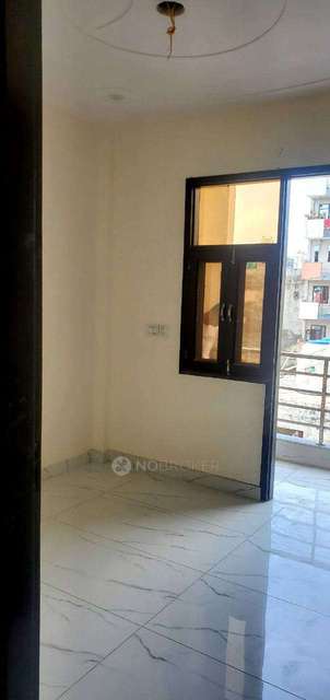 2 BHK Flat In Standalone Building  For Sale  In Jahangirpuri