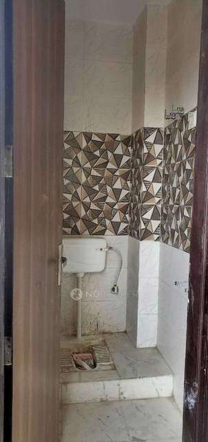 2 BHK Flat In Standalone Building  For Sale  In Jahangirpuri