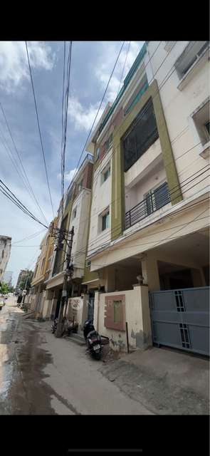 2 BHK Flat In Golden Heighs For Sale  In Suleman Nagar, Chintalmet