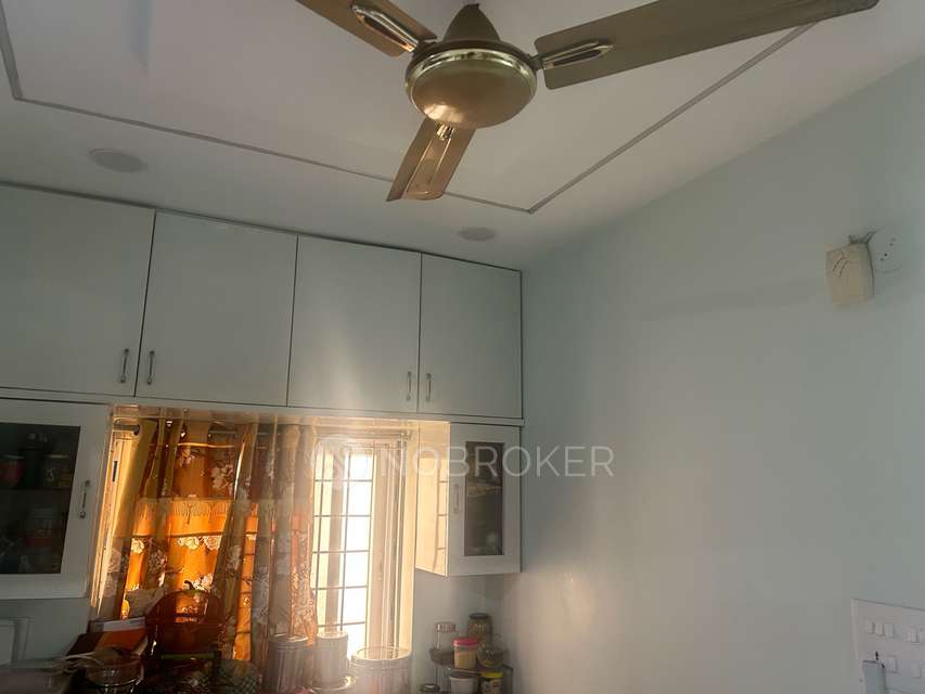 2 BHK Flat In Amberley Heights For Sale  In Shaikpet