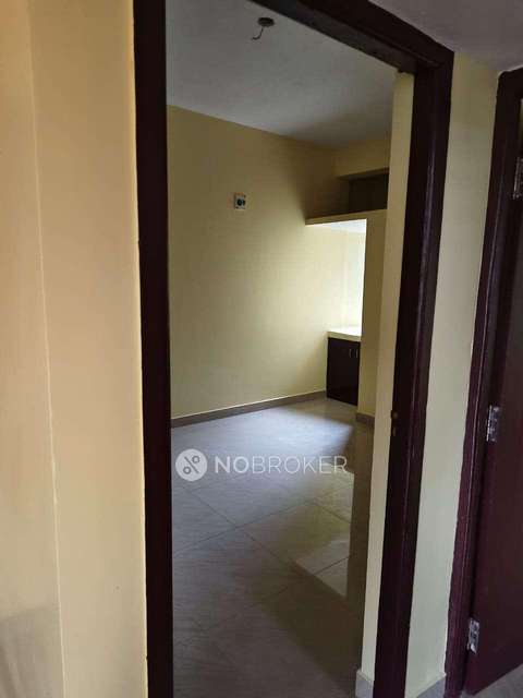 2 BHK Flat In Standalone For Sale  In Thirumullaivoyal