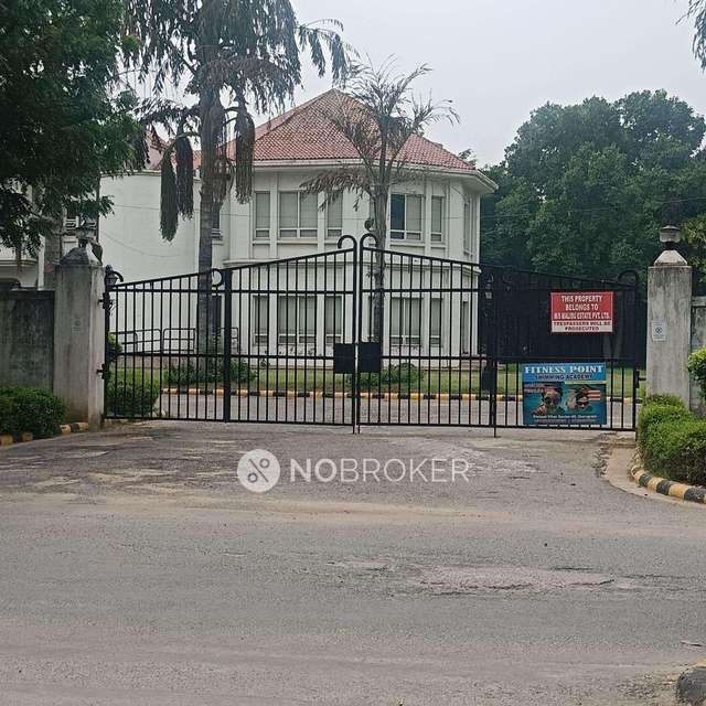 3 BHK Flat In Malibu Towne For Sale  In Sector 47