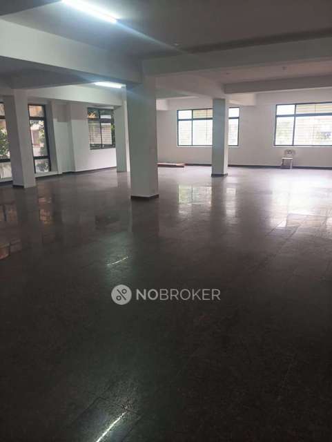 Godown/Warehouse in Kumara Park, Bangalore for Rent 
