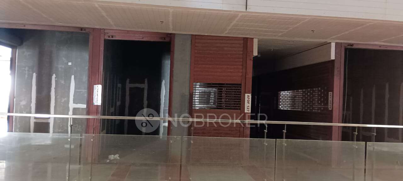 Shop in Ecotech Iii, Greater Noida for Rent 