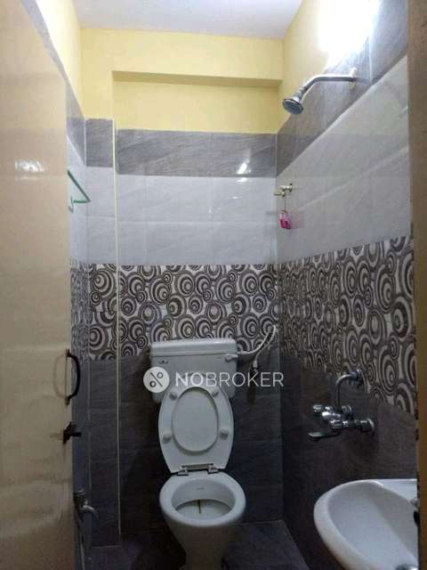 2 BHK Flat In Sai Sapphires  For Sale  In Q6m8+cq6, Kelambakkam, Tamil Nadu 603103, India