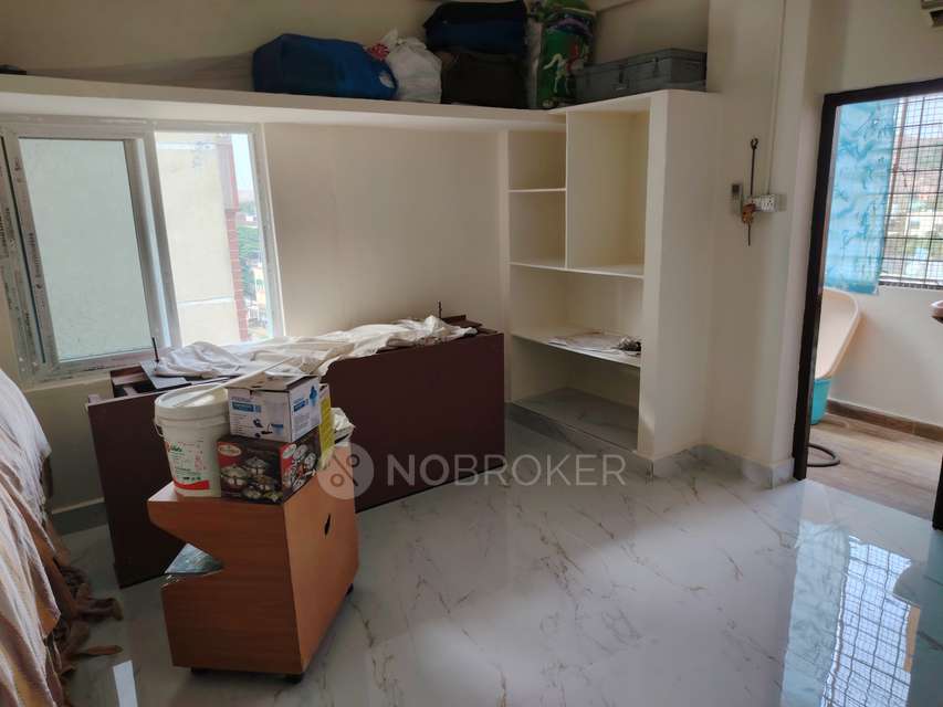 2 BHK Flat In Gayathri Towers, Moula Ali For Sale  In Moula Ali