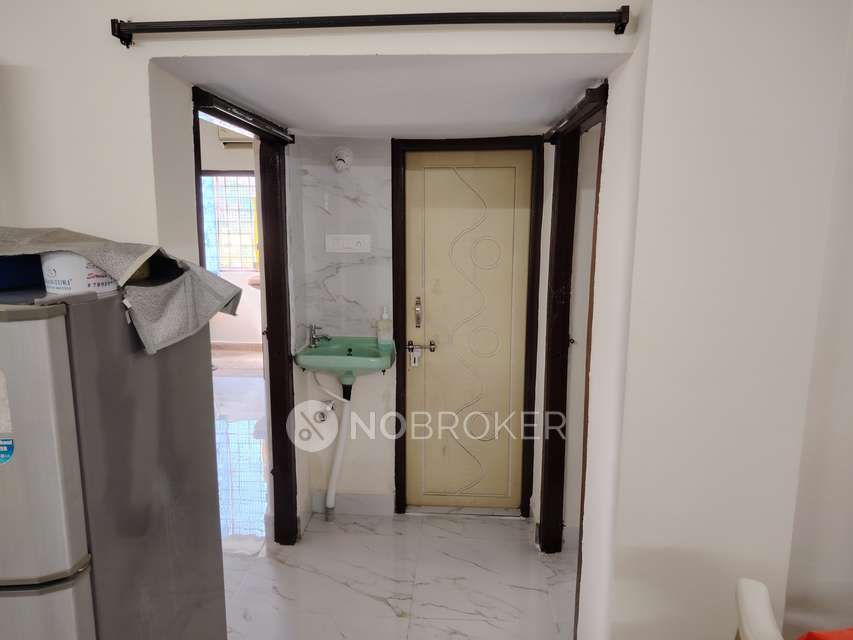 2 BHK Flat In Gayathri Towers, Moula Ali For Sale  In Moula Ali