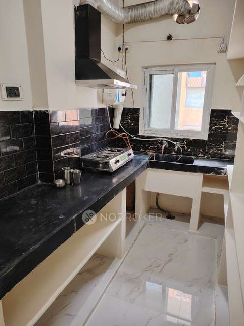 2 BHK Flat In Gayathri Towers, Moula Ali For Sale  In Moula Ali