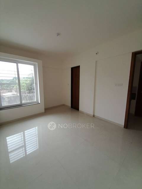 Commercial Property in Model Colony, Shivaji Nagar, Pune for sale 