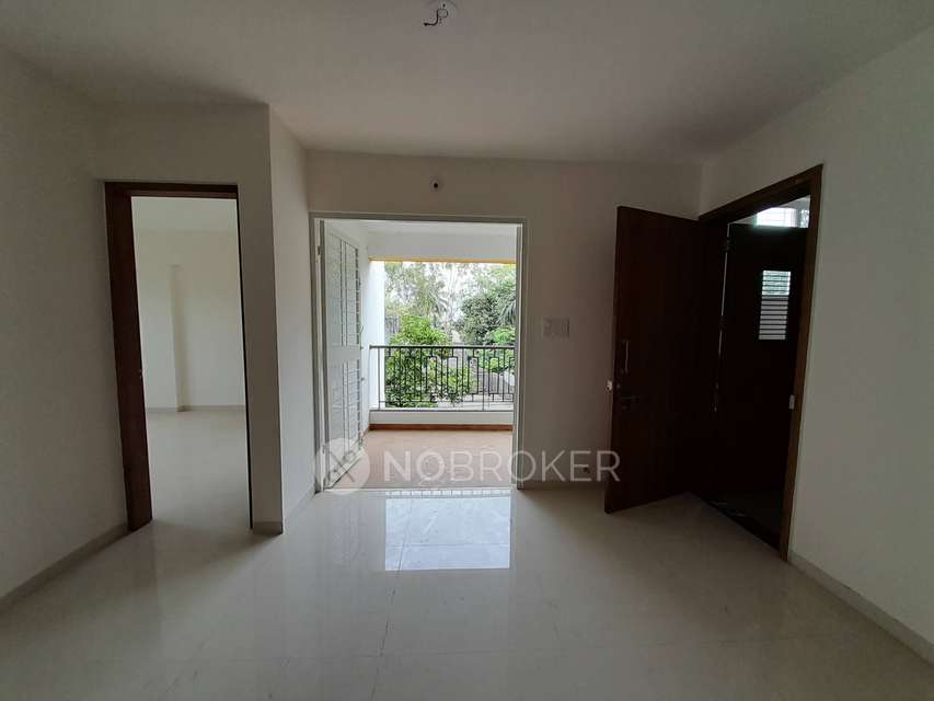 Commercial Property in Model Colony, Shivaji Nagar, Pune for sale 