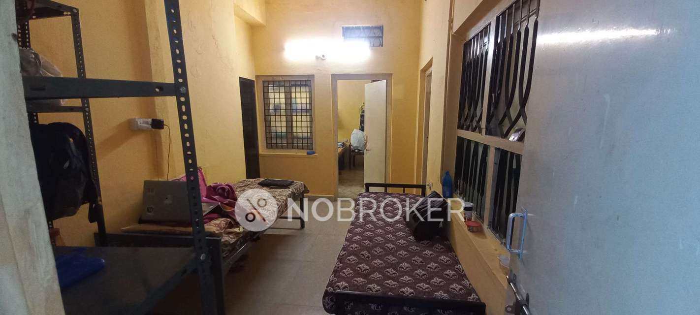 4+ BHK House For Sale  In West Marredpally