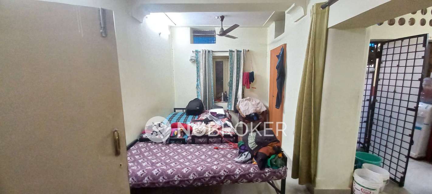 4+ BHK House For Sale  In West Marredpally