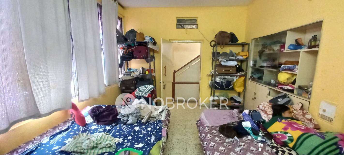 4+ BHK House For Sale  In West Marredpally