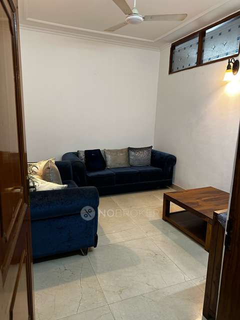 PG for Girls in Patel Nagar