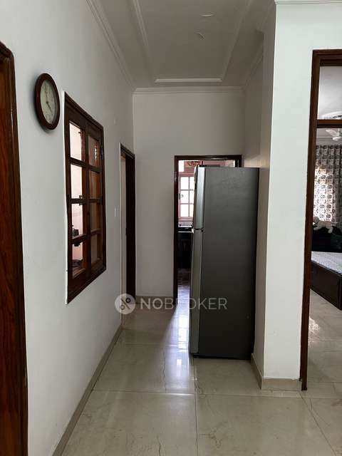 PG for Girls in Patel Nagar