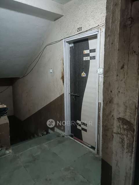 1 BHK Flat In Gokul Complex For Sale  In Derawali Road