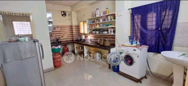 2 BHK Flat In Standalone Building  for Rent  In West Marredpally