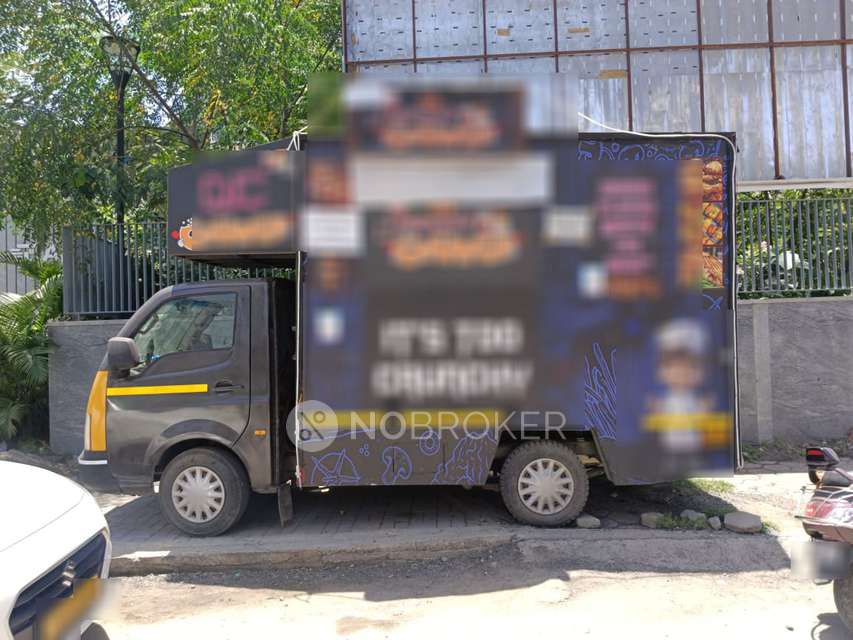 Restaurant/Cafe in Perungudi, Chennai for Rent 