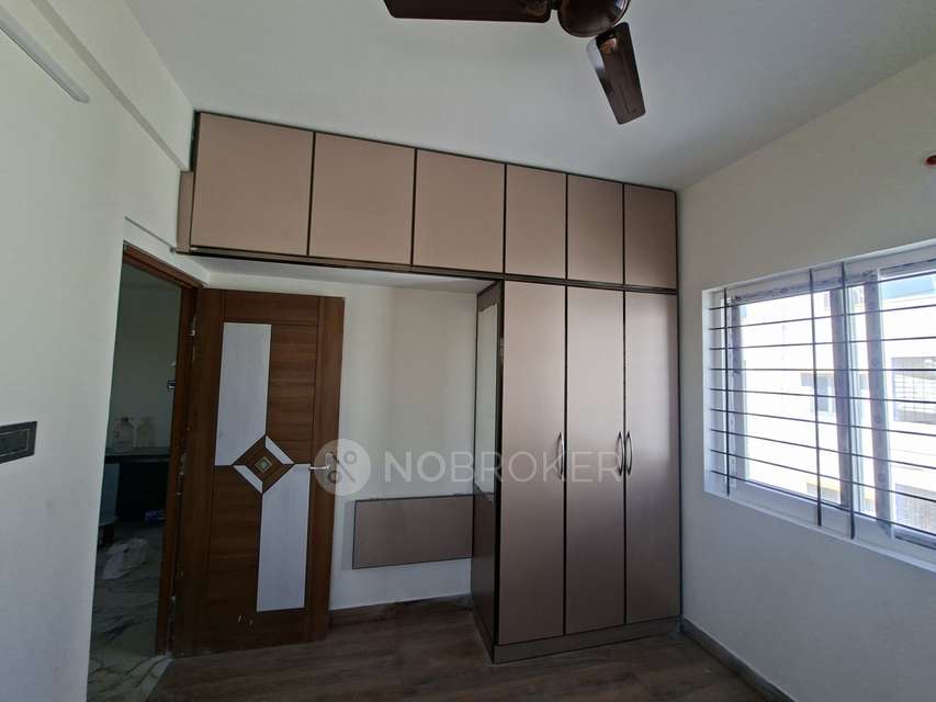1 BHK Flat In Radha Eshwar Nilaya for Rent  In Nri Layout