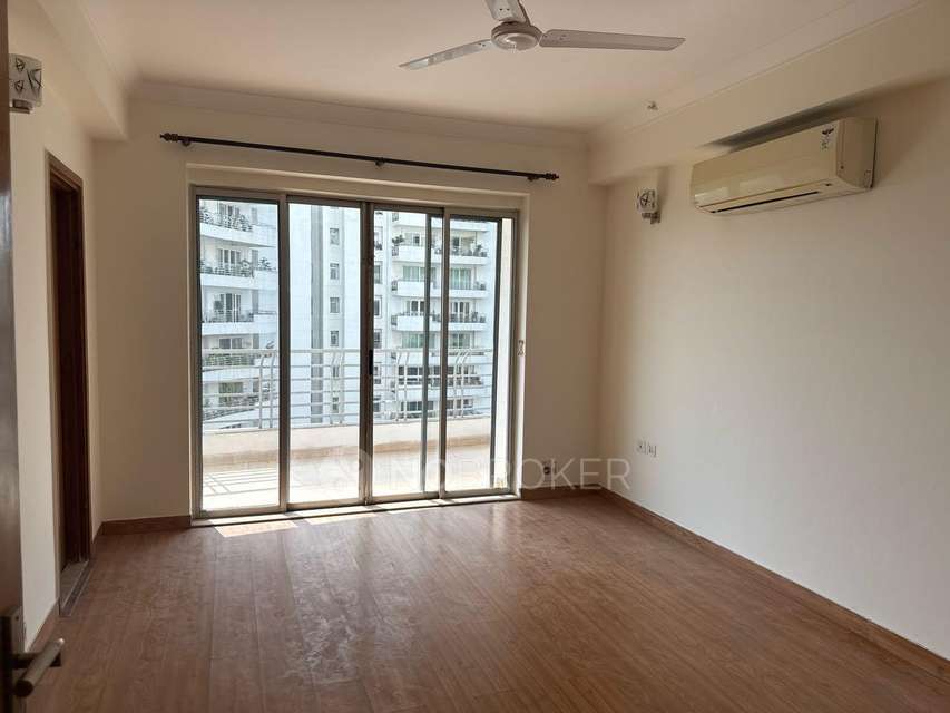4 BHK Flat In Parsvnath Exotica, Sector 53 for Rent  In Sector 53