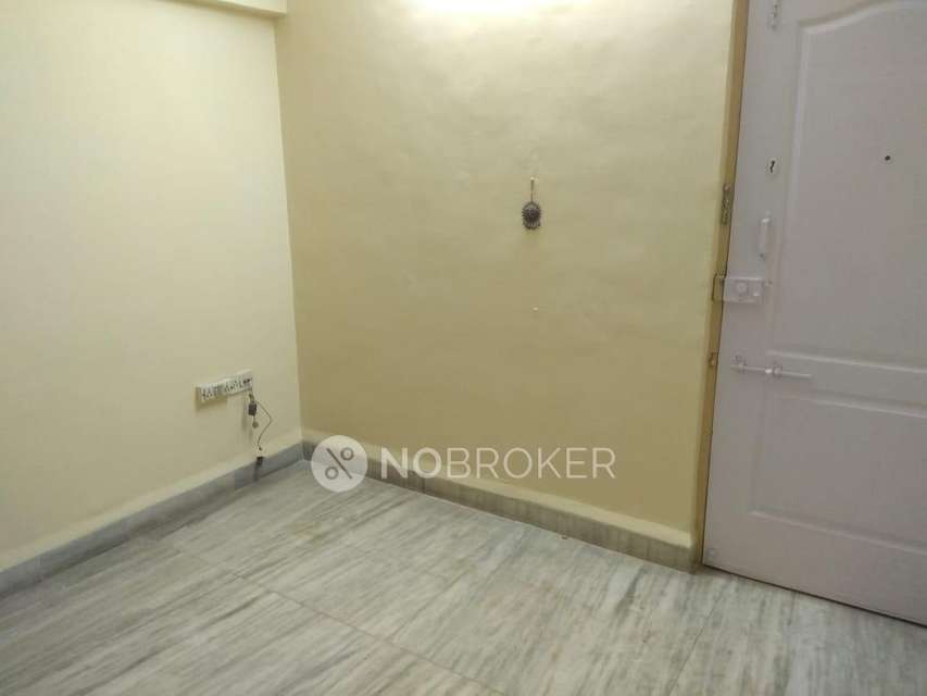 1 BHK Flat In Marigold Chs For Sale  In  Thane East