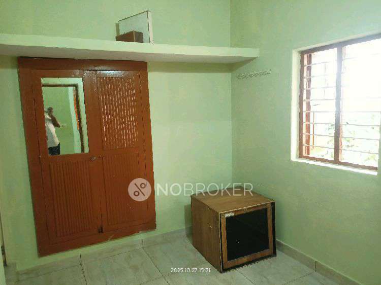 1 BHK House for Rent  In  Kumaraswamy Layout