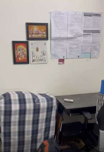 PG for Girls in Virender Nagar, Janakpuri