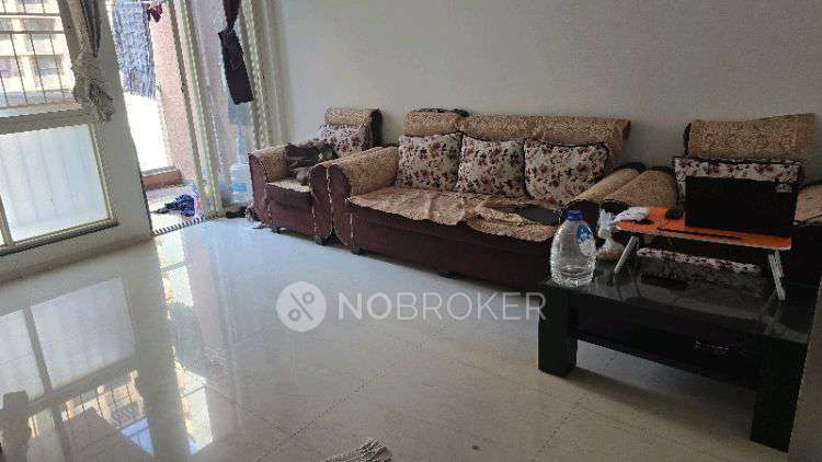 Shared Room for Male In 2 BHK  In Tinsel County Co-operative Housing Society In Pimpri-chinchwad,